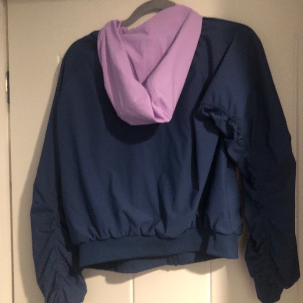 Fabletics Nwot Amara Reversible Jacket - image 3